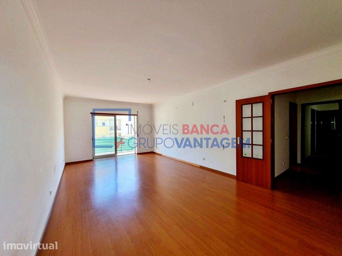 Apartamento T2 no Alto do Seixalinho  Barreiro