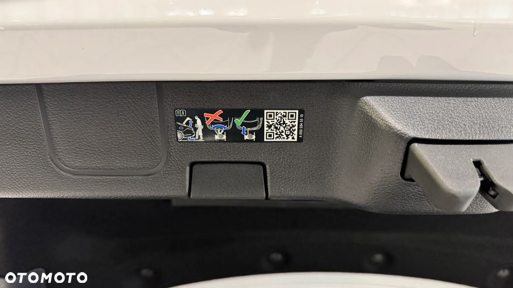 Mercedes-Benz CLA 200 AMG Line 7G-DCT - 37