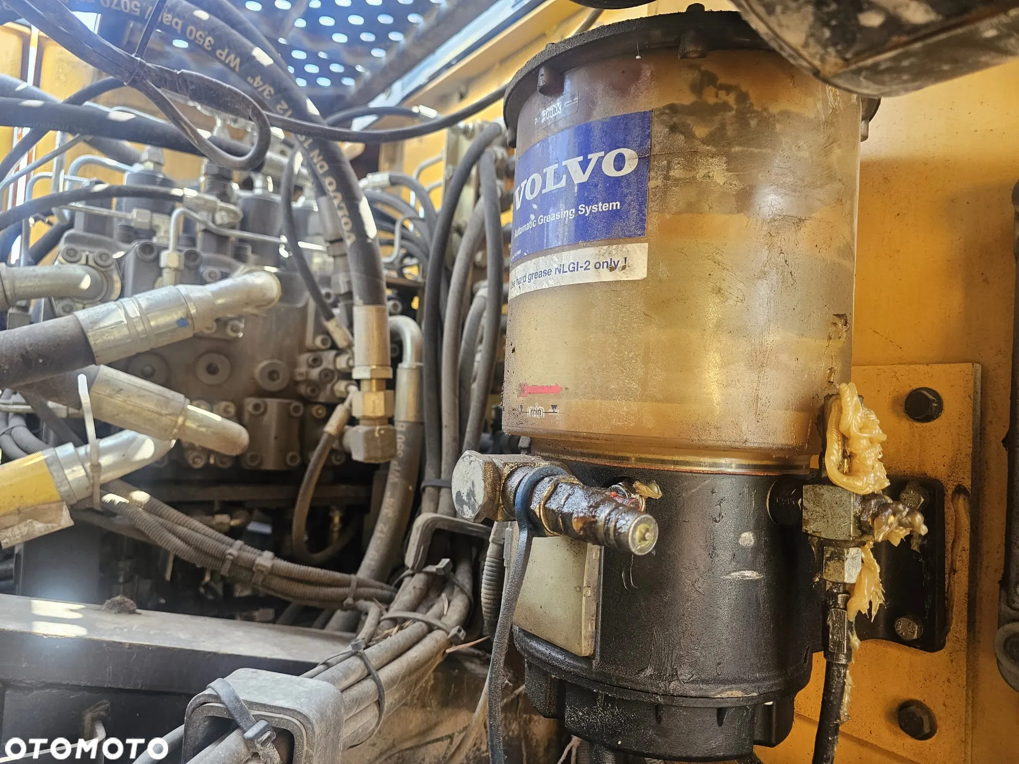 Volvo EC220EL - 25