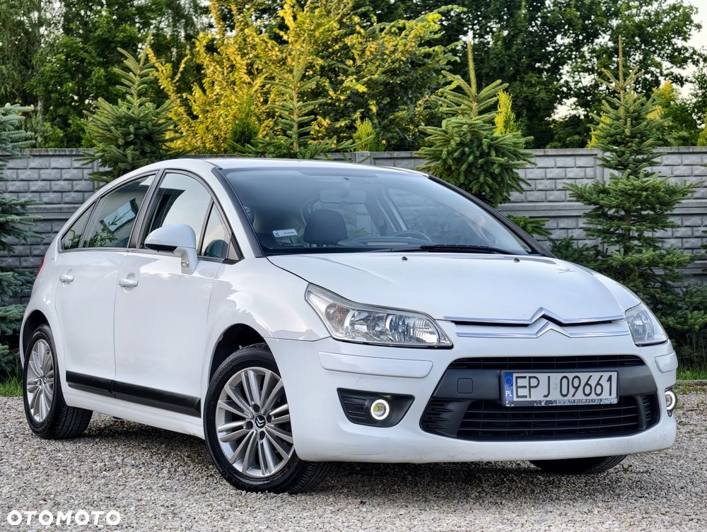 Citroën C4 1.4 16V My Way - 1