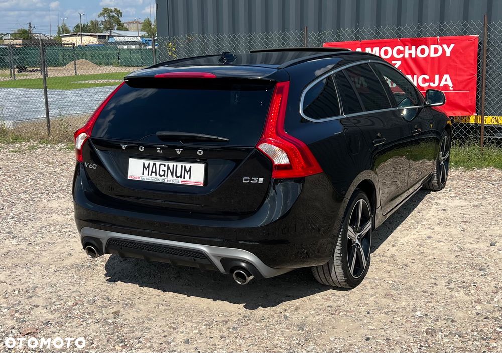 Volvo V60 D3 Drive-E R-Design Momentum - 34