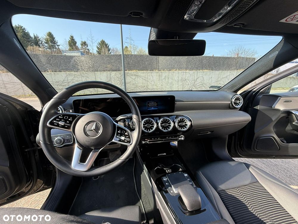 Mercedes-Benz Klasa A 250 Progressive 7G-DCT - 19