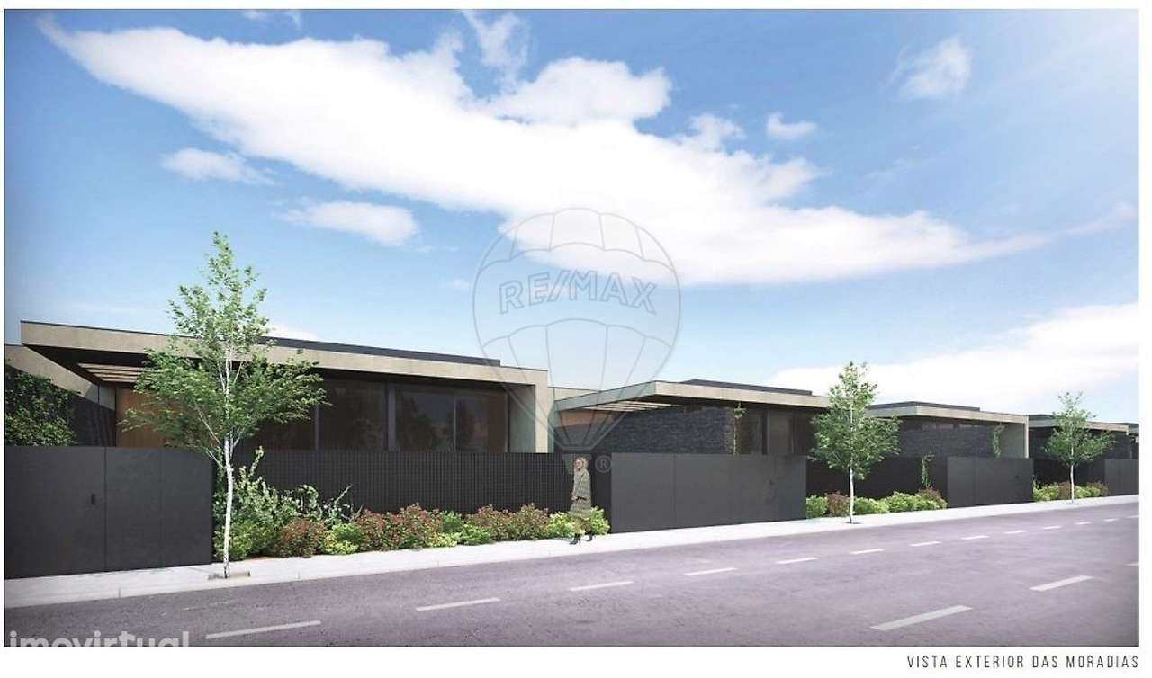 Moradia T4 para venda - Grande imagem: 2/46