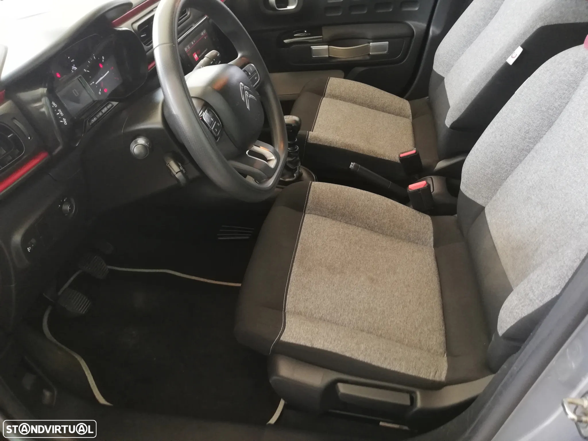 Citroën C3 1.5 BlueHDi C-Series - 9