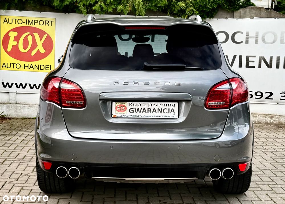 Porsche Cayenne Turbo - 5