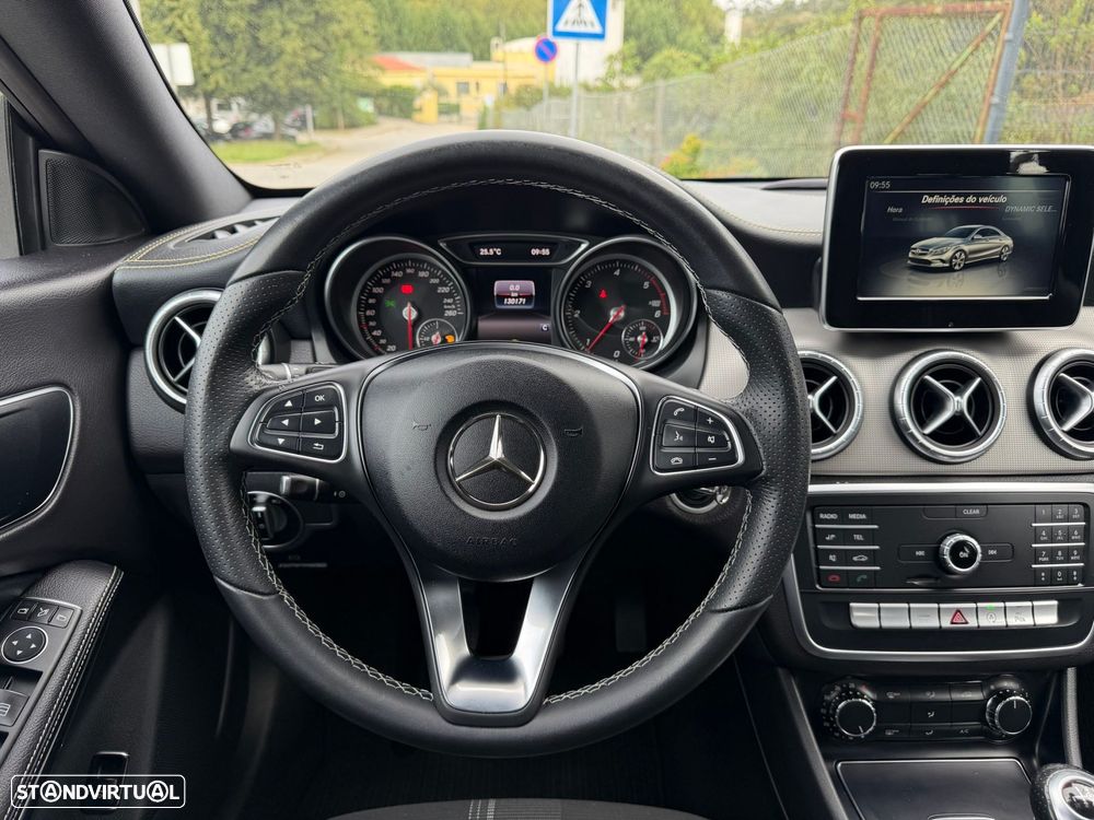Mercedes-Benz CLA 180 d Urban - 16