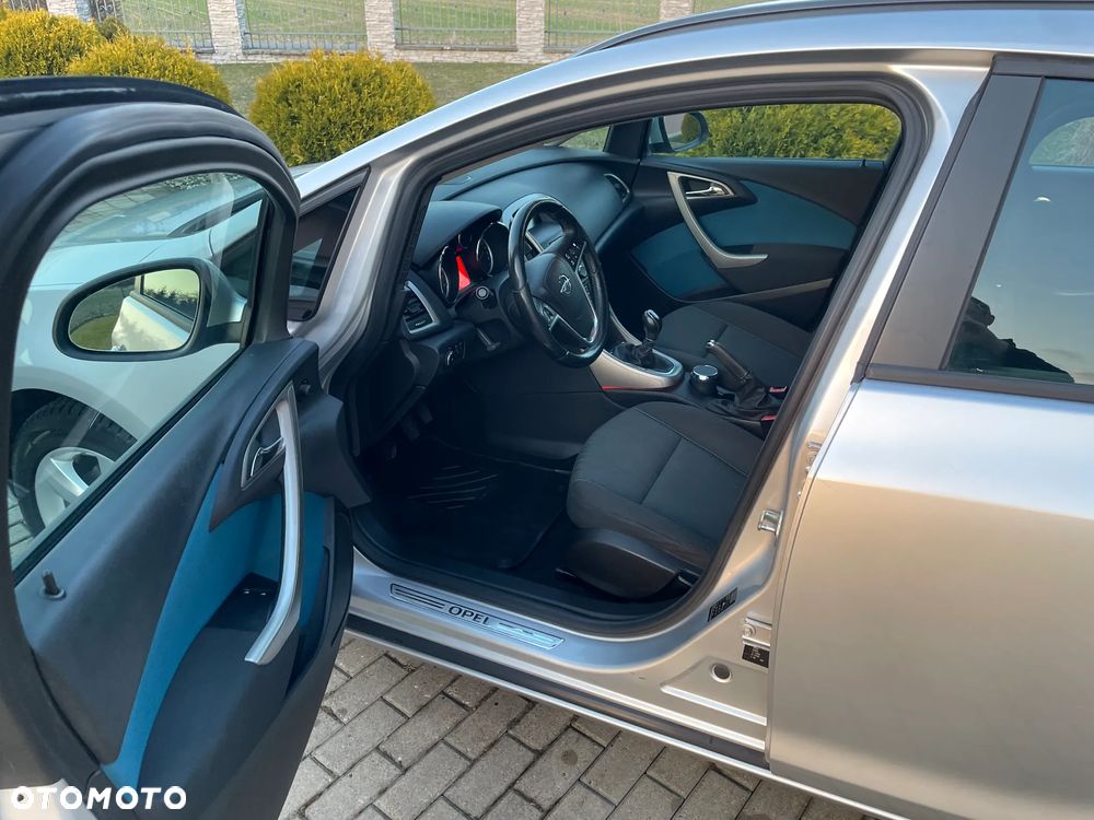 Opel Astra 1.4 Turbo Sport - 11