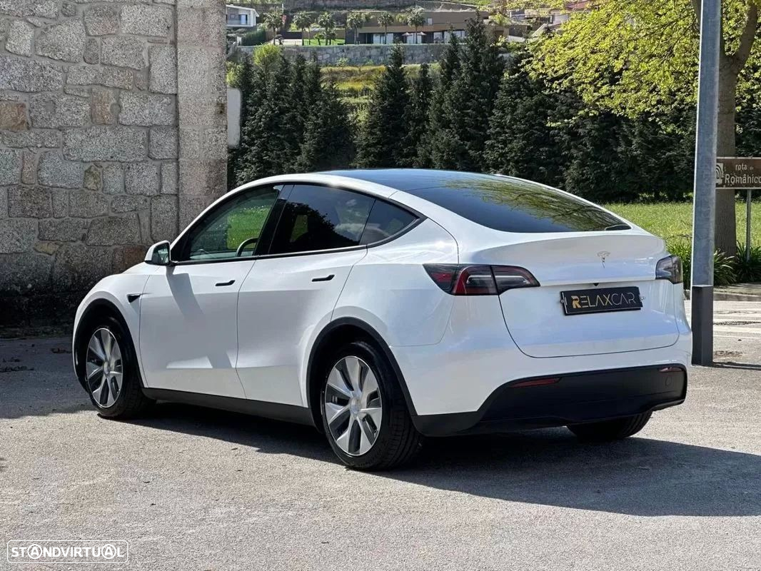 Tesla Model Y Tração Traseira - 10