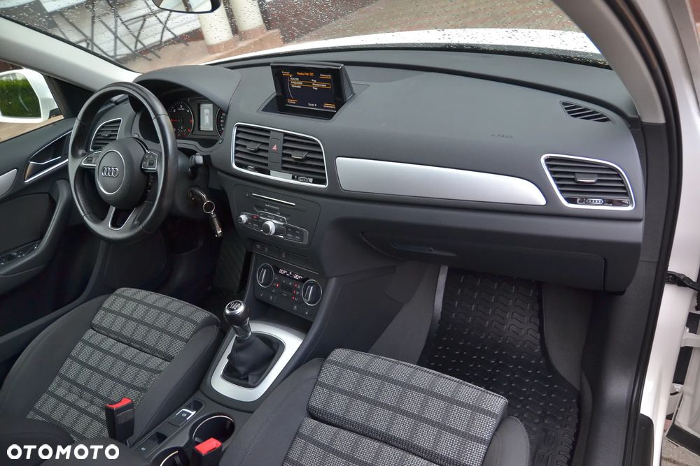 Audi Q3 2.0 TDI Sport - 18