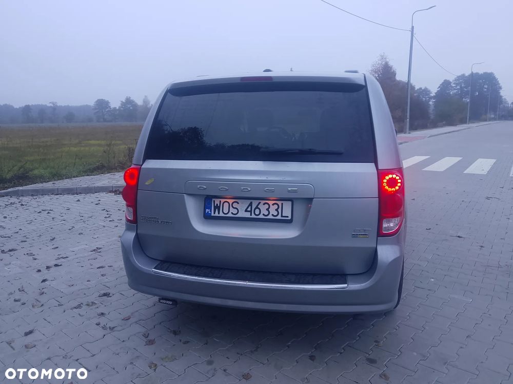 Dodge Grand Caravan 2016 photo 5