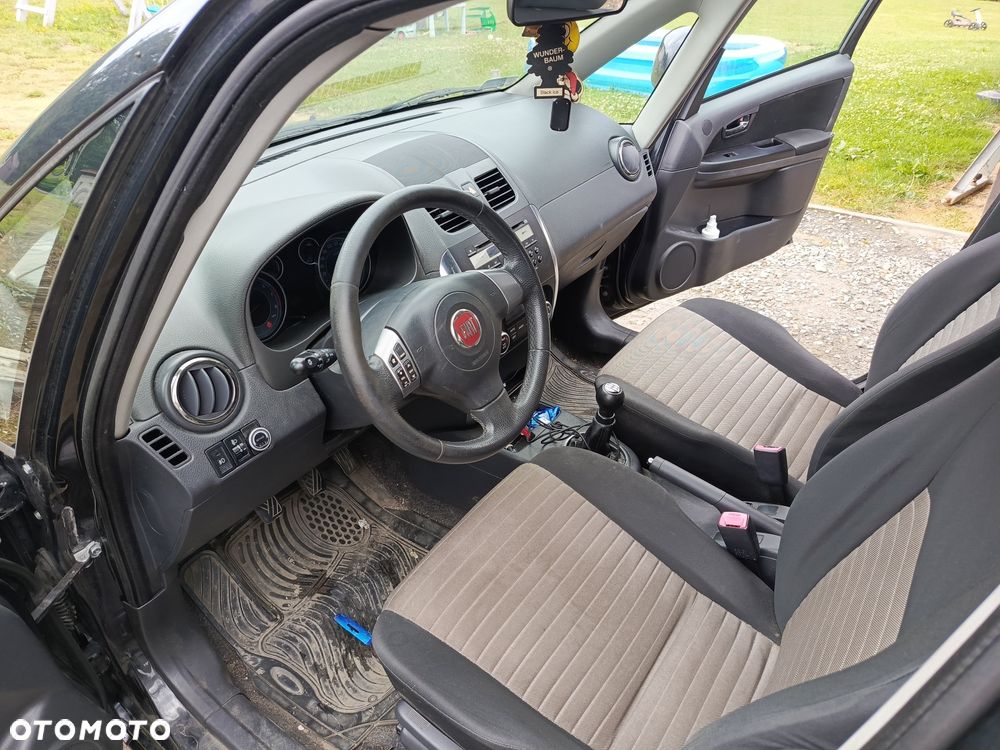 Fiat Sedici - 4