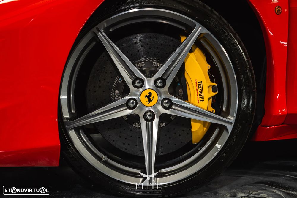 Ferrari 458 Italia - 7