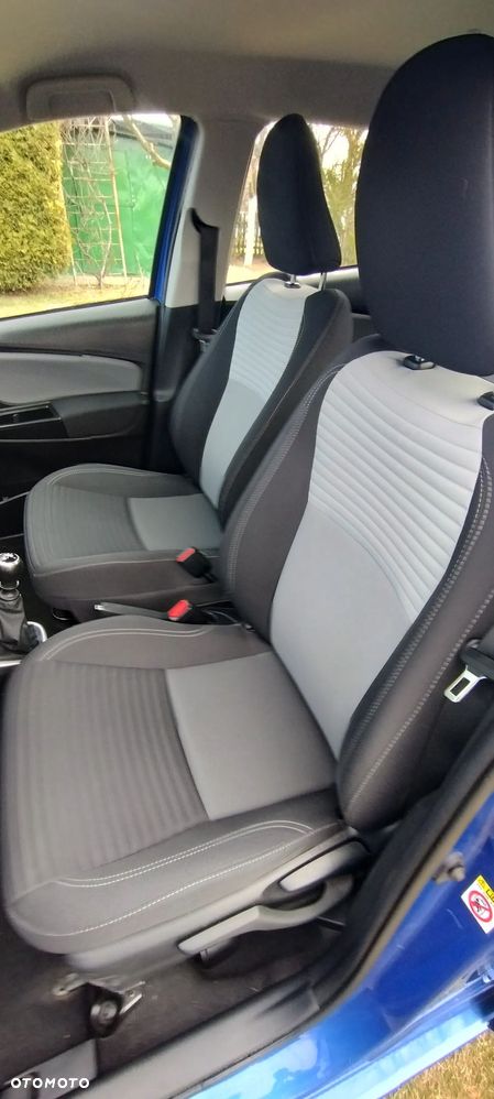 Toyota Yaris 1.5 Premium - 14