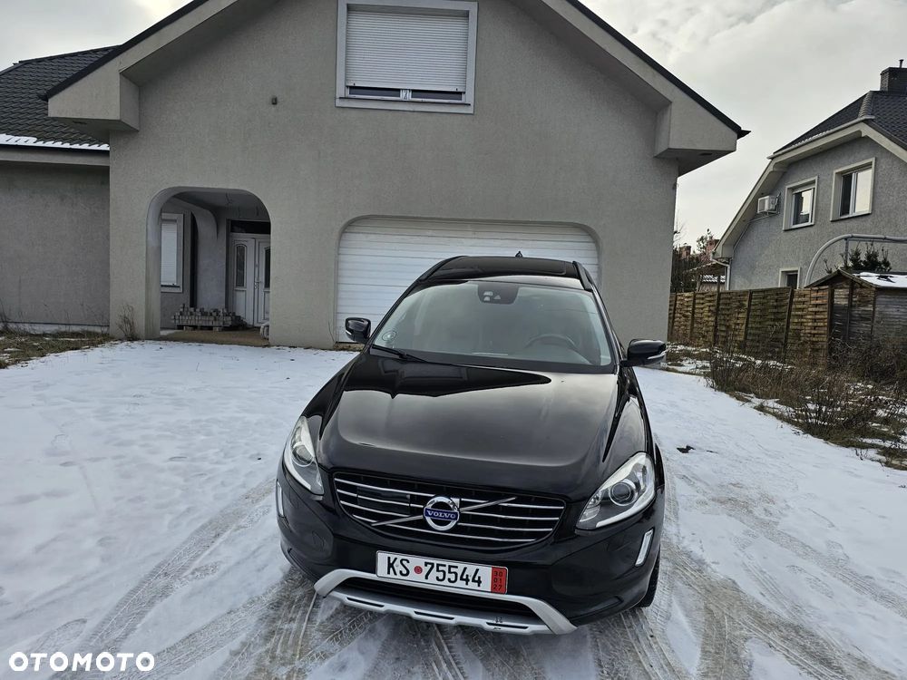 Volvo XC 60 D5 AWD Geartronic Summum - 22