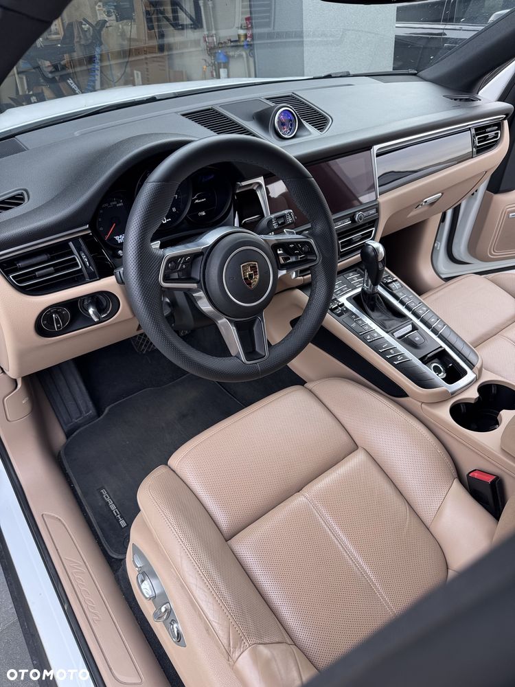 Porsche Macan - 6