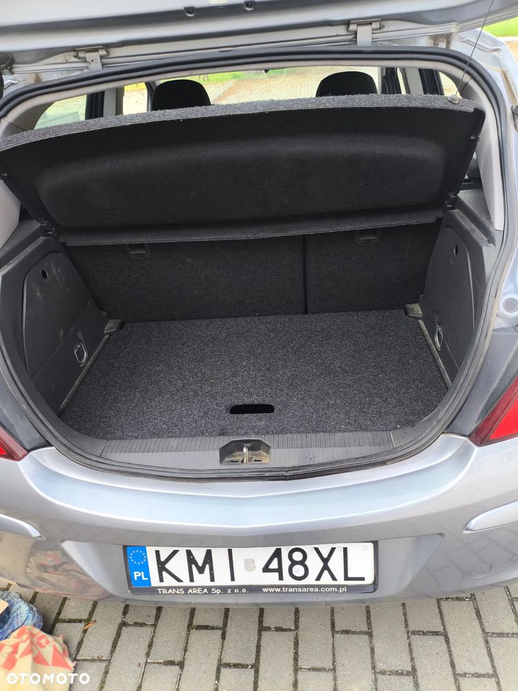 Opel Corsa 1.3 CDTI - 11