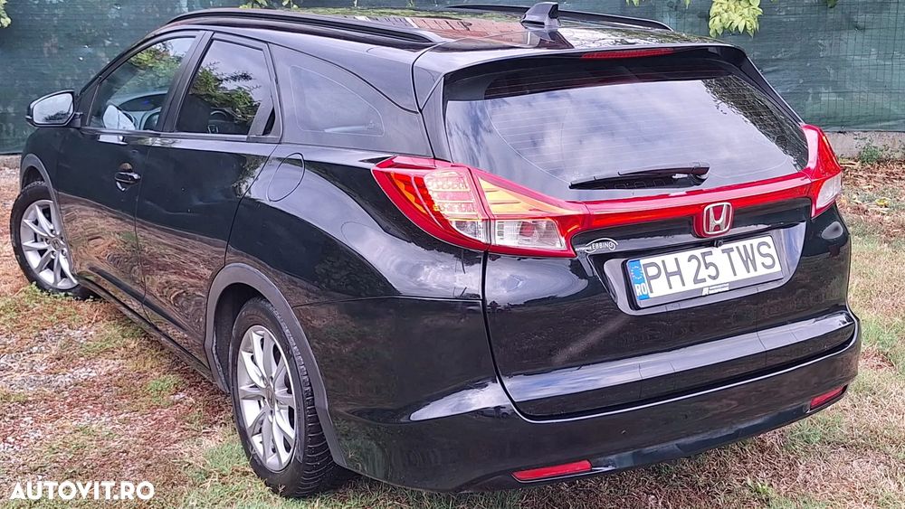 Honda Civic 1.8 i-VTEC MT Lifestyle - 4