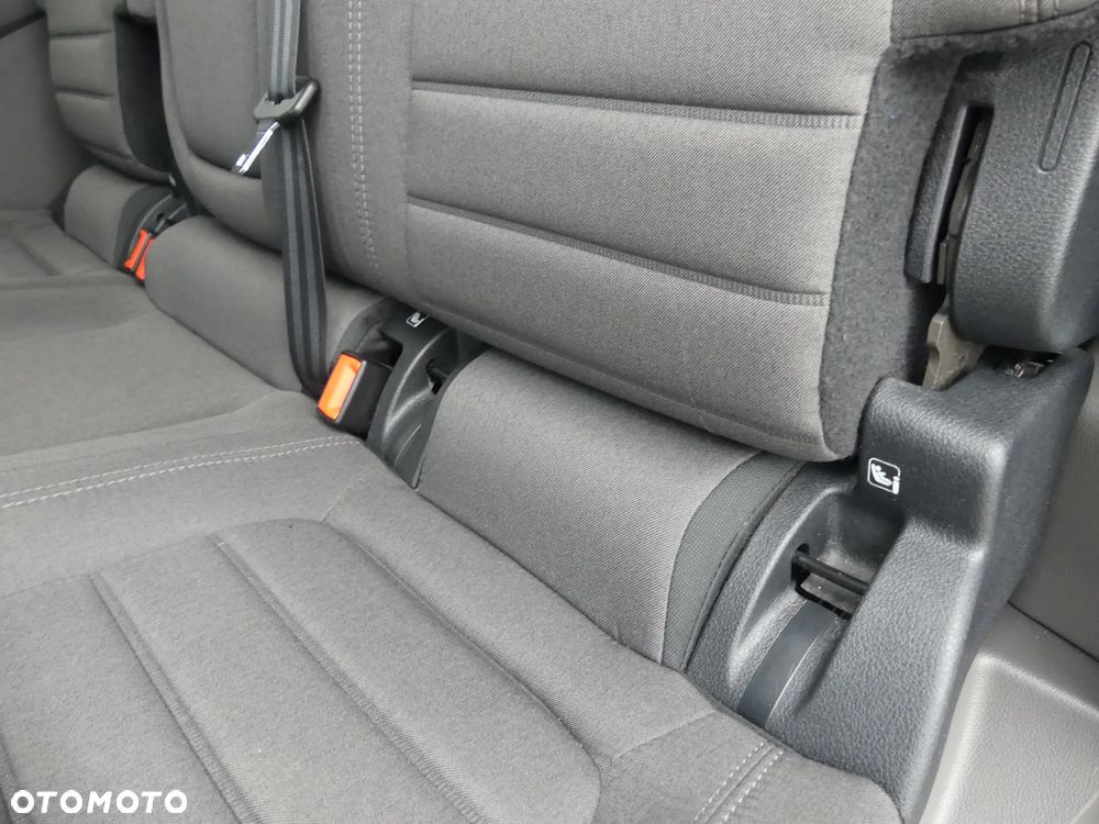 Ford Tourneo Connect - 32