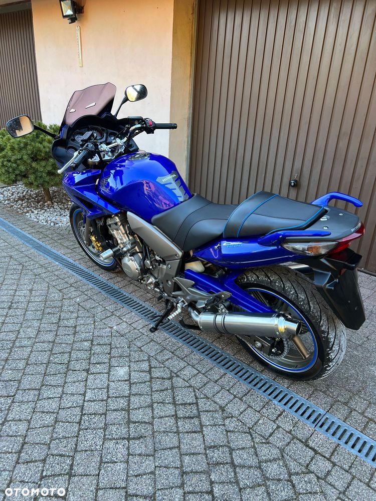 Honda CBF - 7