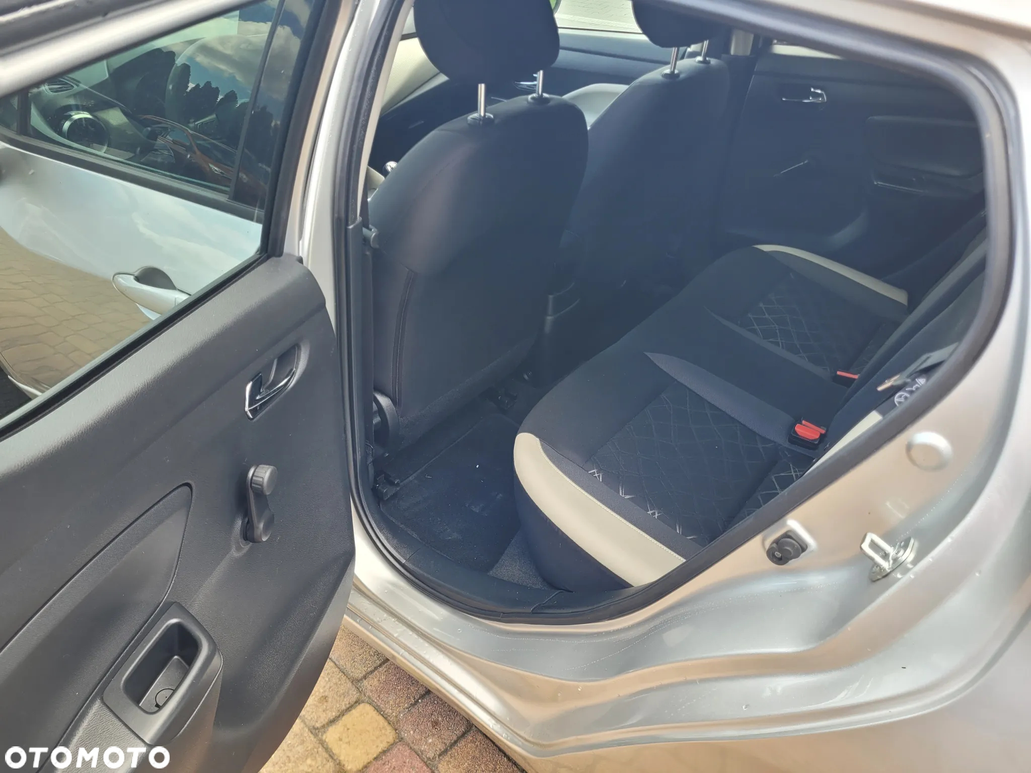 Nissan Micra 0.9 IG-T N-Way - 11