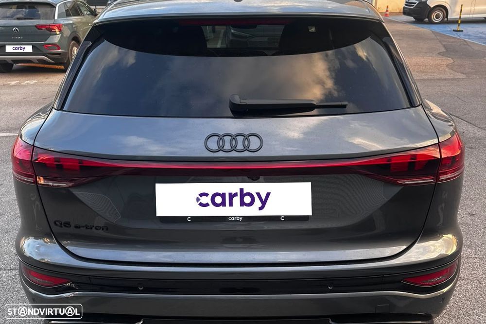 Audi Q6 e-tron 100 kWh Performance SE Business - 4