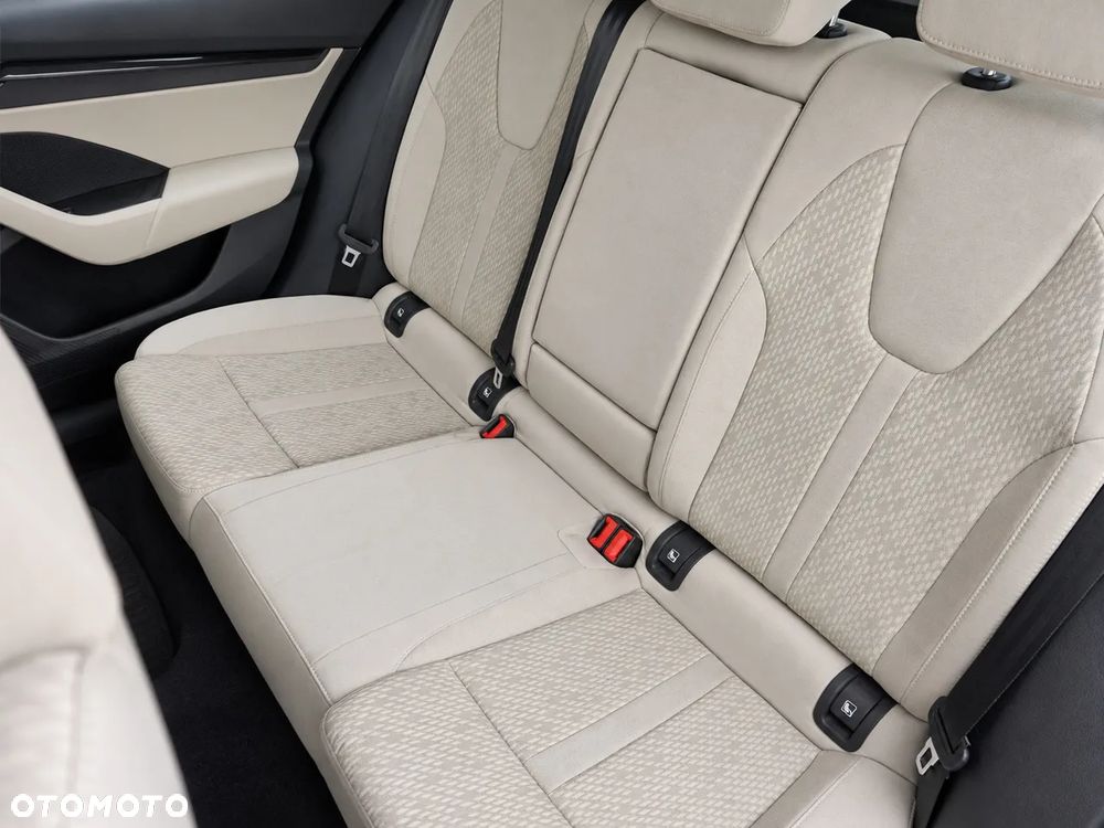 Skoda Octavia 1.5 TSI ACT Style - 31