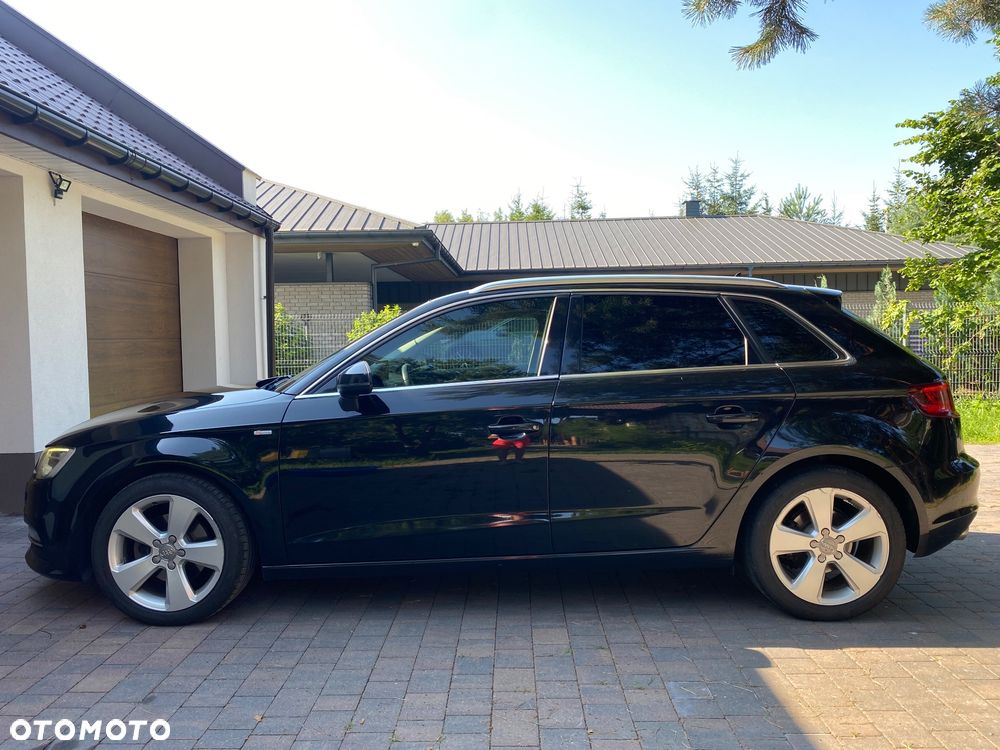 Audi A3 Sportback 2.0 TDI S line Sportpaket - 11