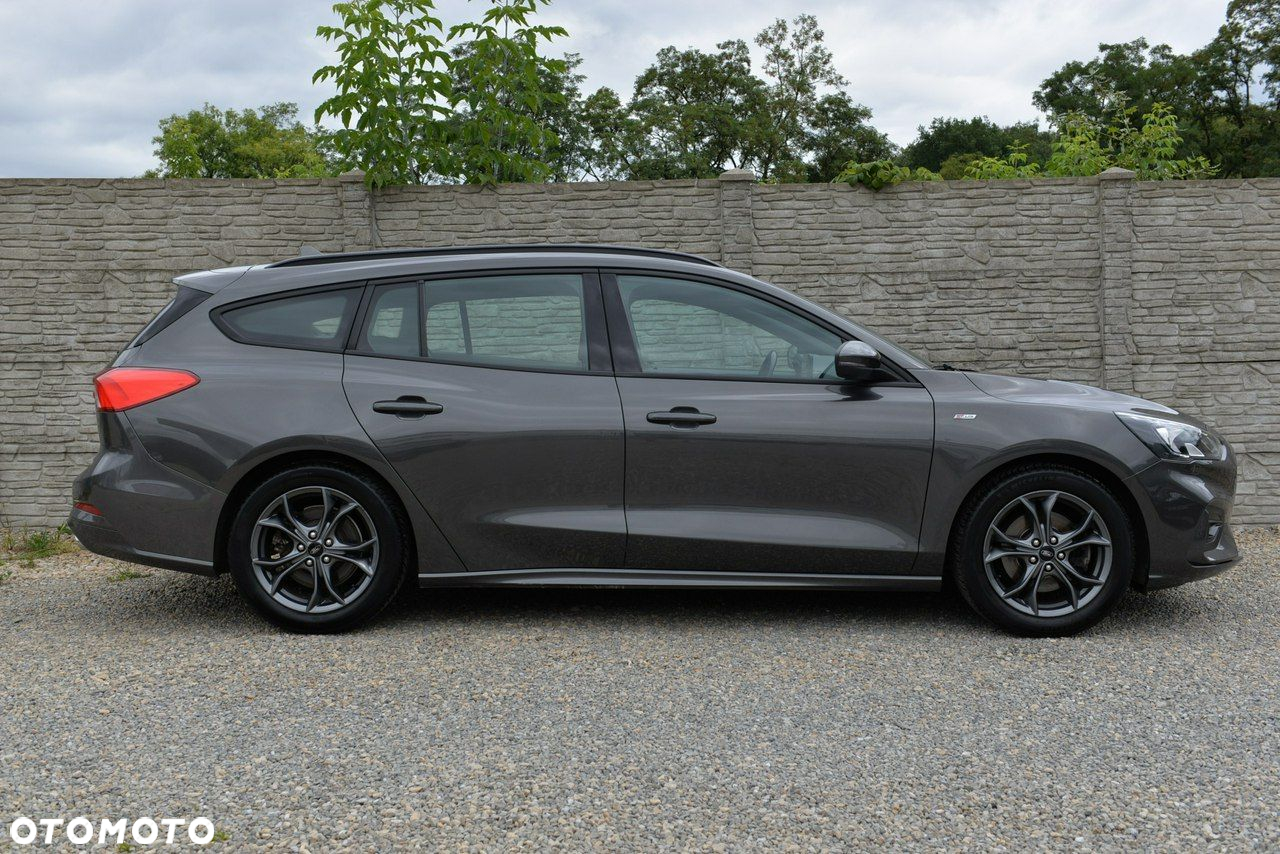 Ford Focus 1.5 EcoBlue Start-Stopp-System ST-LINE - 6