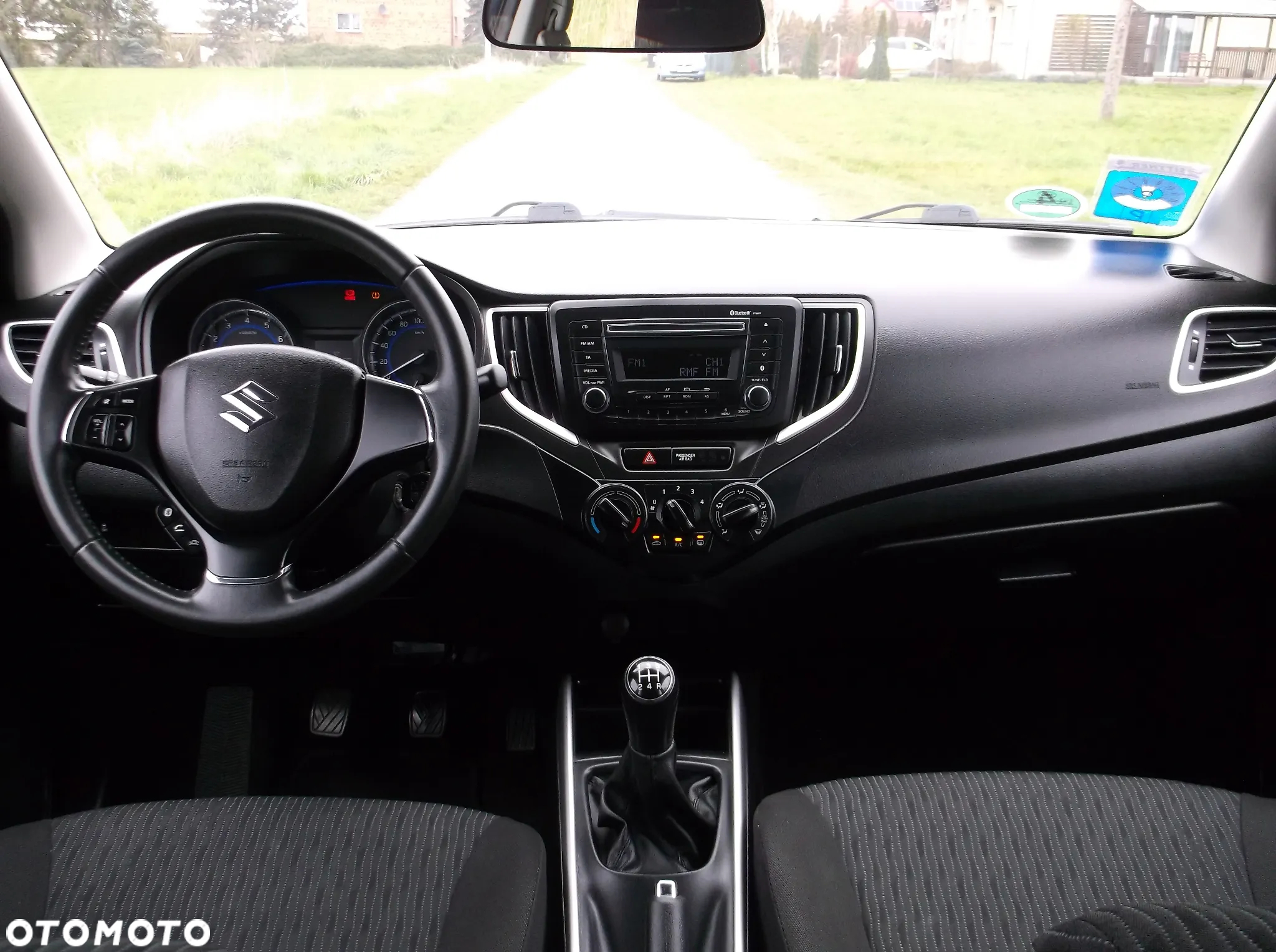Suzuki Baleno 1.2 Dualjet Basic - 12