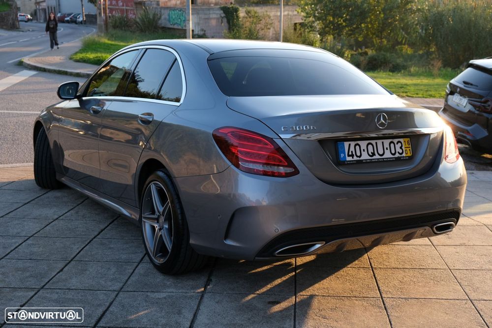 Mercedes-Benz C 300 h AMG Line - 8