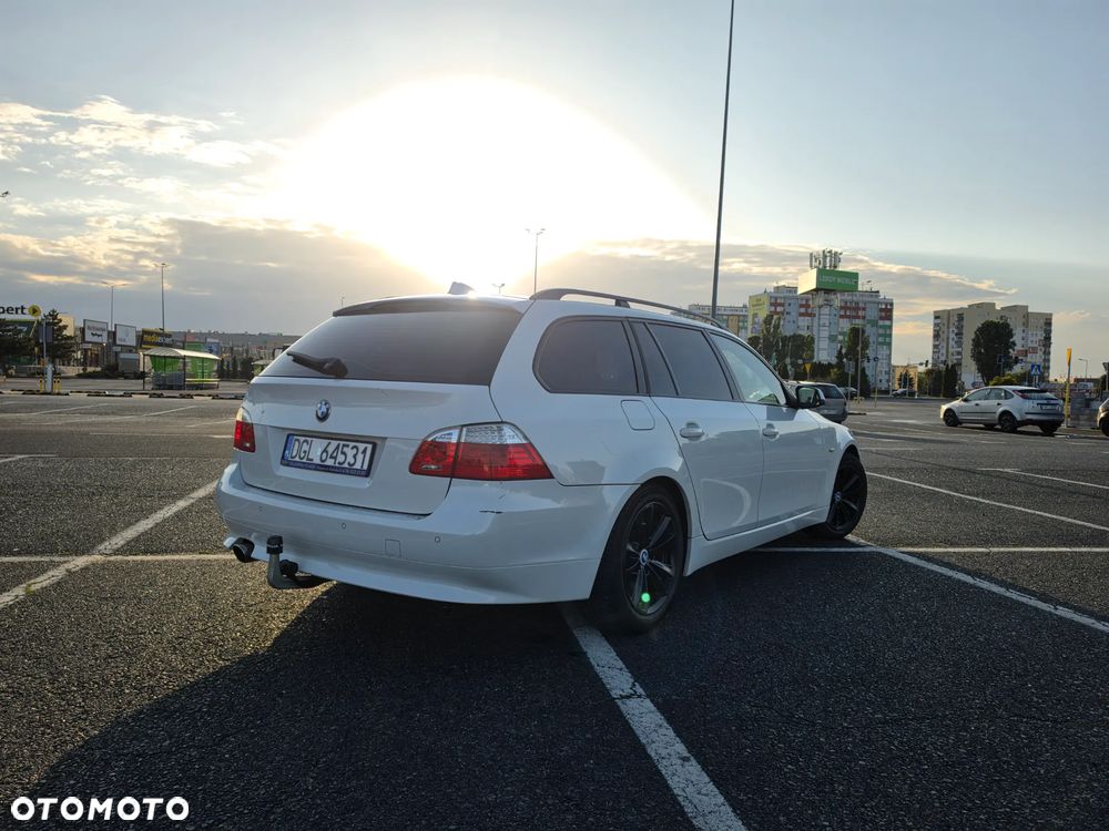 BMW Seria 5 520d - 4