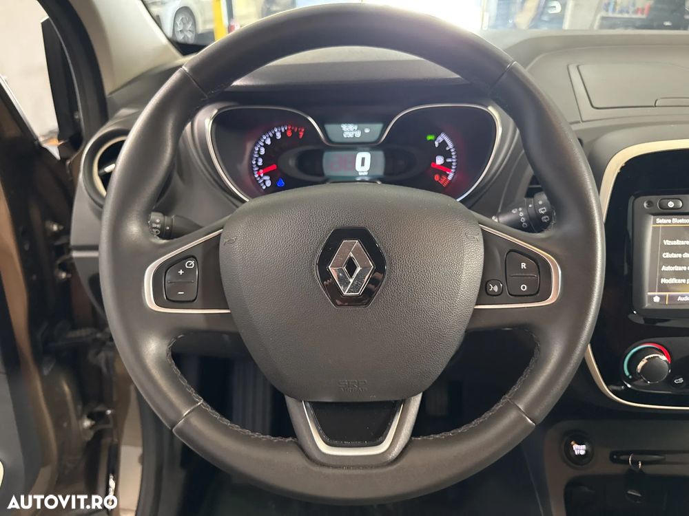 Renault Captur - 17