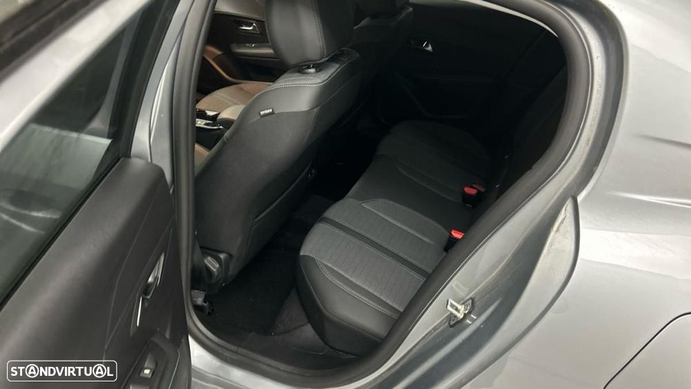 Peugeot 208 1.2 PureTech Allure Pack - 7