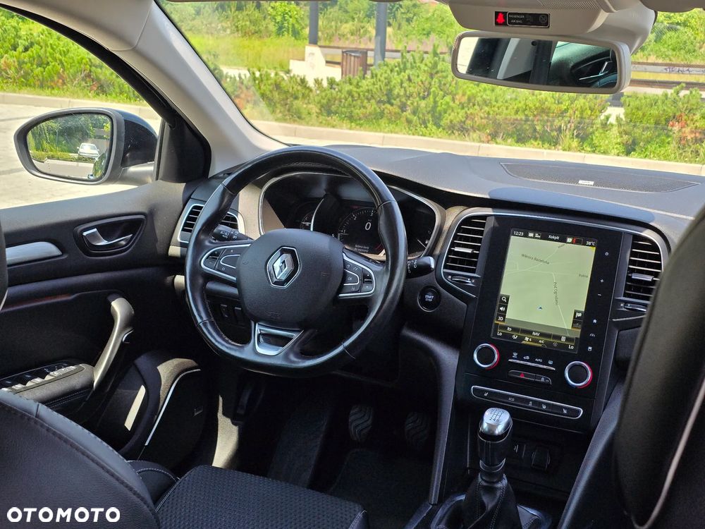 Renault Megane BLUE dCi 115 BOSE EDITION - 13