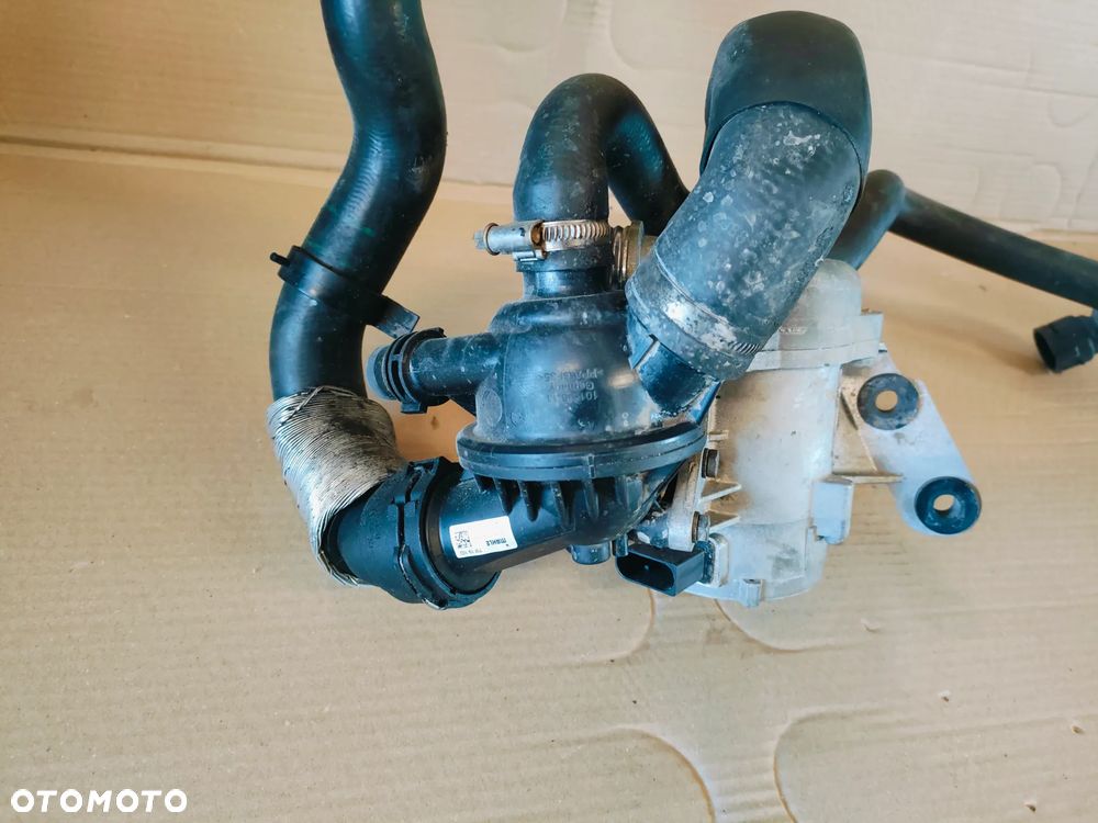 BMW E90 LIFT 2.0B POMPA WODY ELEKTRYCZNA - 3