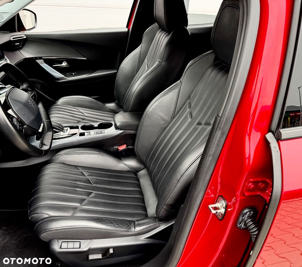 Peugeot 2008 1.5 BlueHDi Allure Pack S&S EAT8 - 6