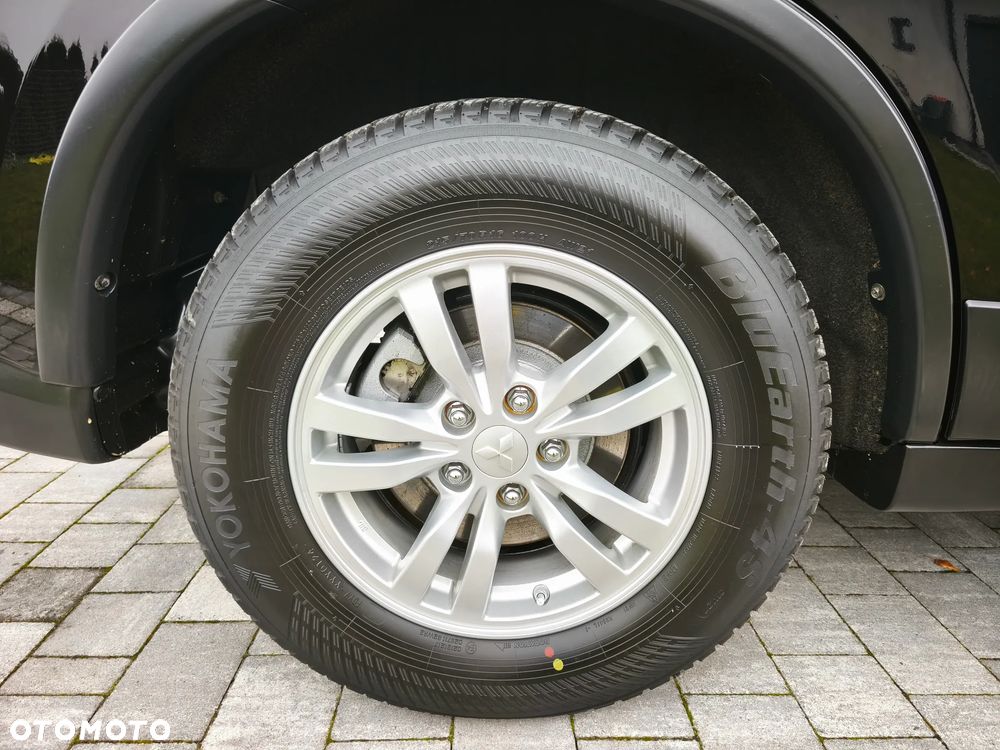 Mitsubishi Outlander 2.0 2WD Plus - 30