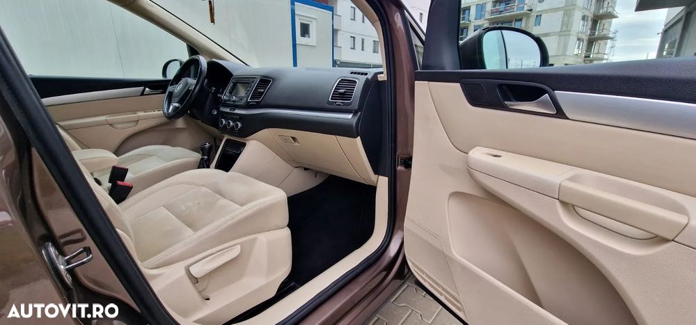 Volkswagen Sharan - 12