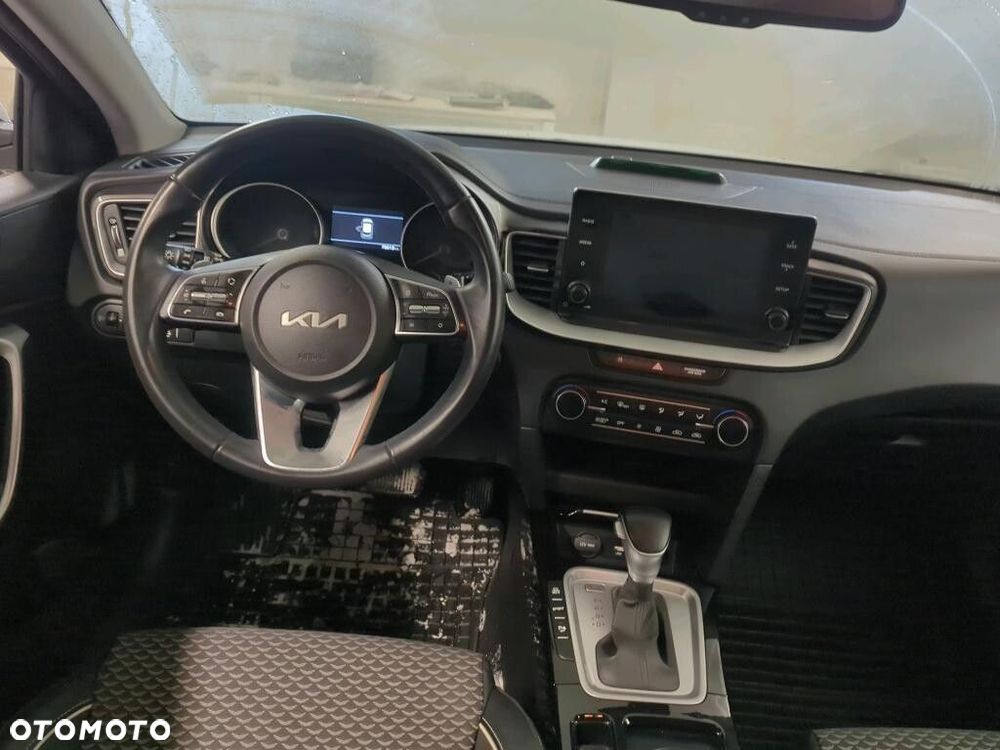 Kia XCeed 1.6 GDI PHEV L DCT - 6