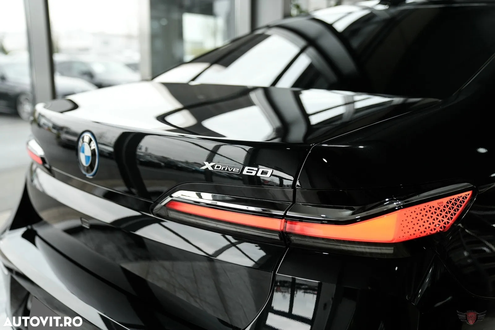 BMW i7 xDrive60 - 12
