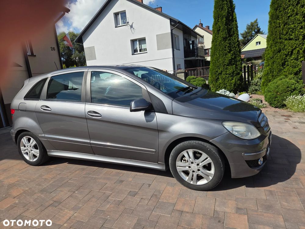 Mercedes-Benz Klasa B 180 CDI EU5 - 5