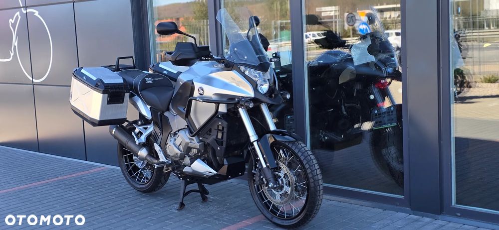 Honda VFR - 6