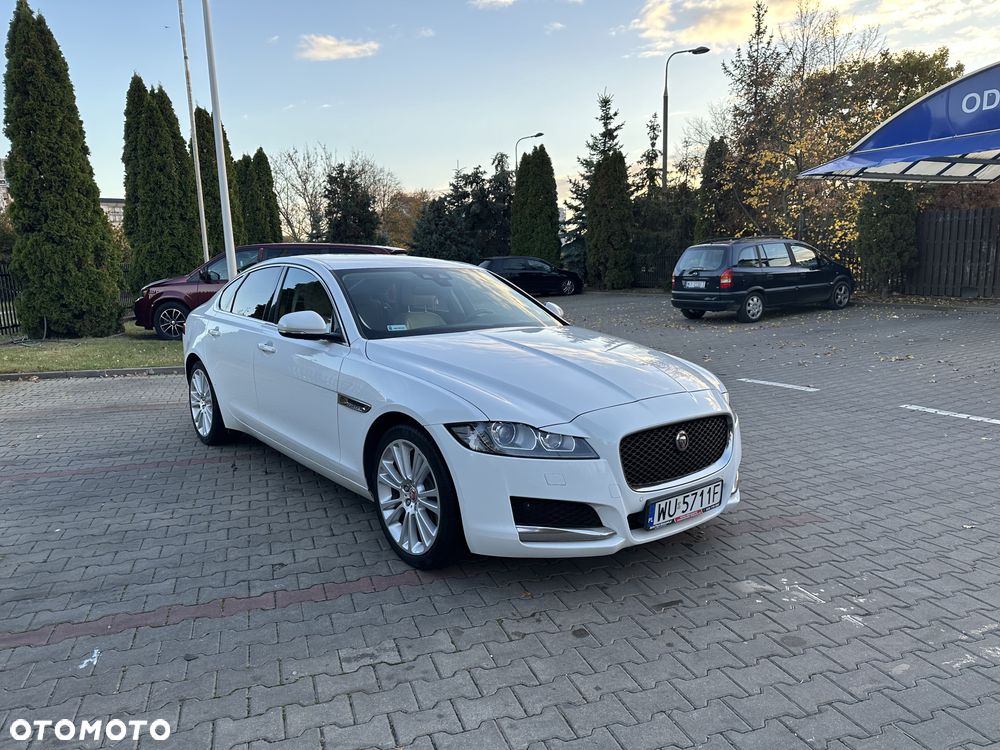Jaguar XF 2.0 i4D Portfolio - 2