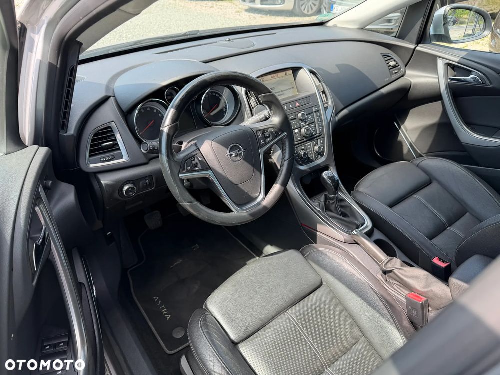 Opel Astra 1.4 Turbo Innovation - 36