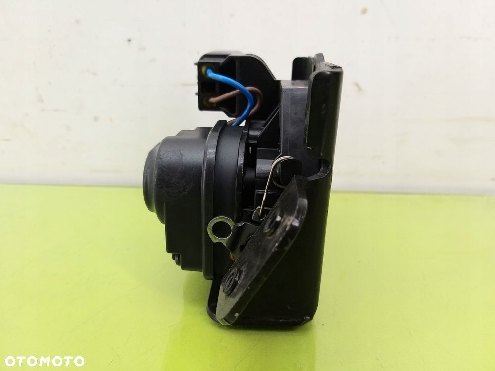 Zamek klapy tylnej Chevrolet HHR 2005-2011 13502697 ORYGINAŁ - 5