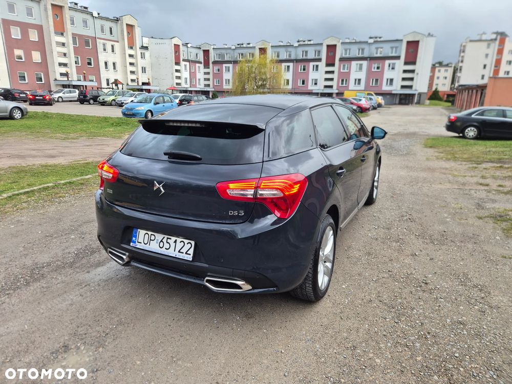 DS Automobiles DS 5 - 5