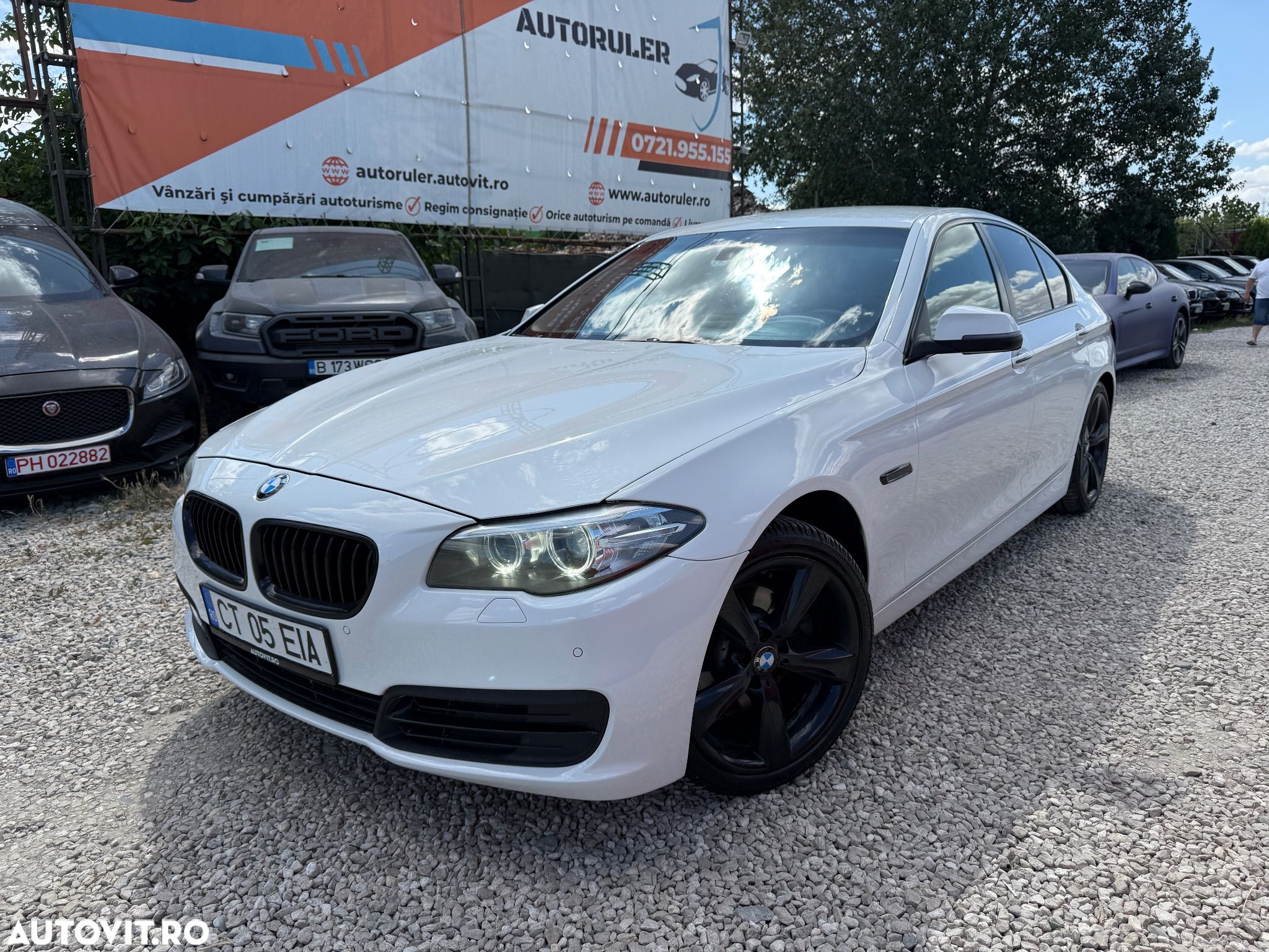 BMW Seria 5 520d xDrive Aut. Luxury Line - 1
