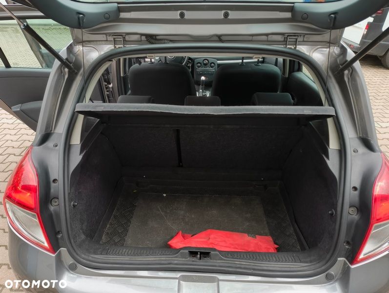 Renault Clio 1.5 dCi Alize - 7