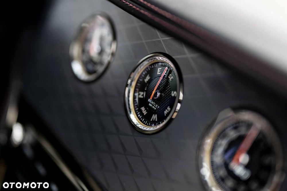 Bentley Flying Spur - 9