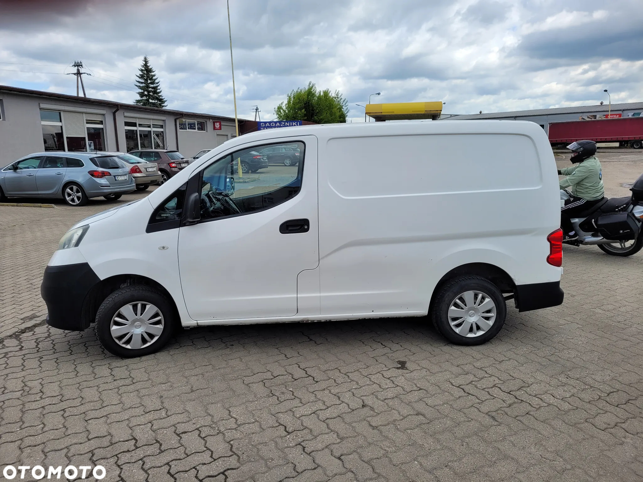 Nissan nv200 - 5